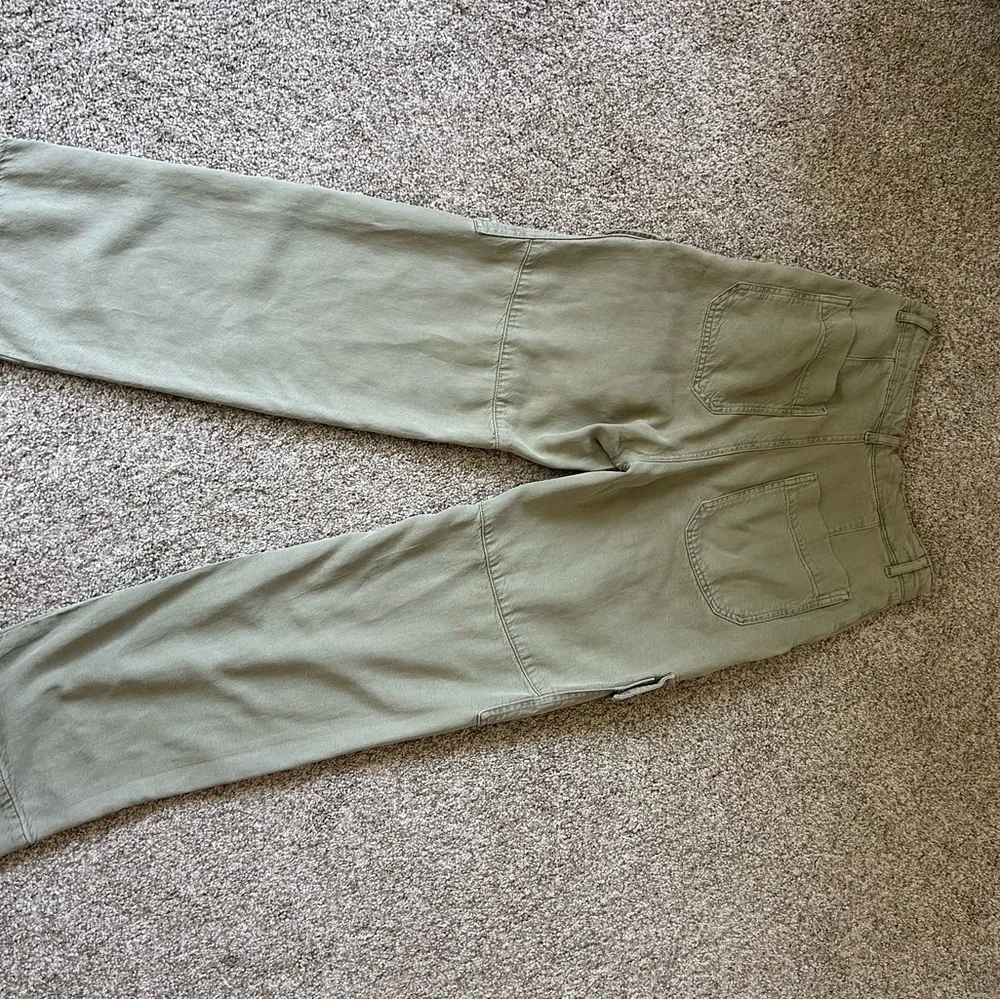 AG Los Angeles Knoxx Cargo High Rise Baggy Boyfriend green pants. Grunge utility - Picture 12 of 16